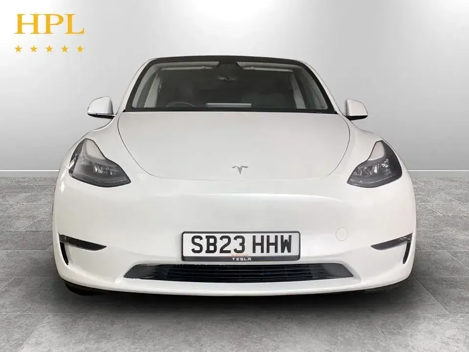 Used Tesla Model Y Long Range AWD 378 kW (514 HP) 2023 White SUV