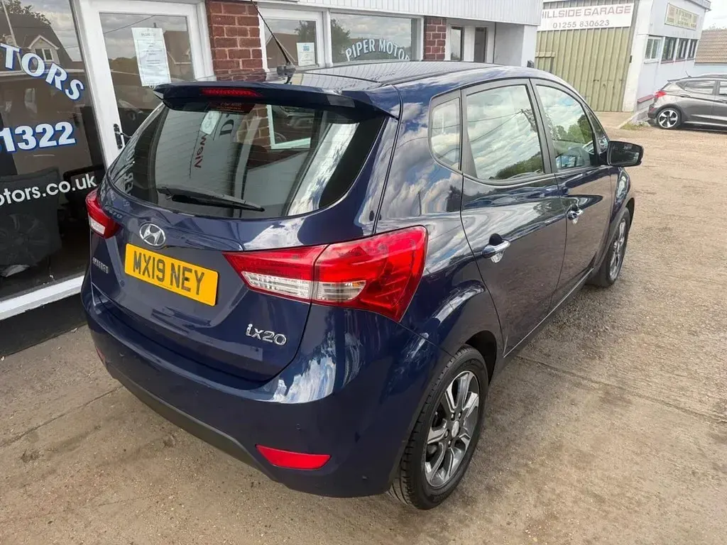 Used Hyundai ix20 SE 125 HP (91 kW) 2019 Hatchback