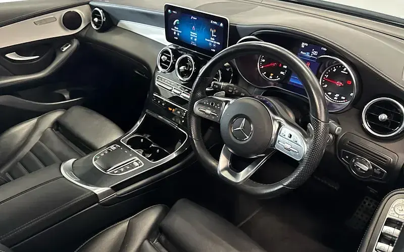 Used Mercedes GLC220 AMG line 194 HP (142 kW) 2022 Silver SUV