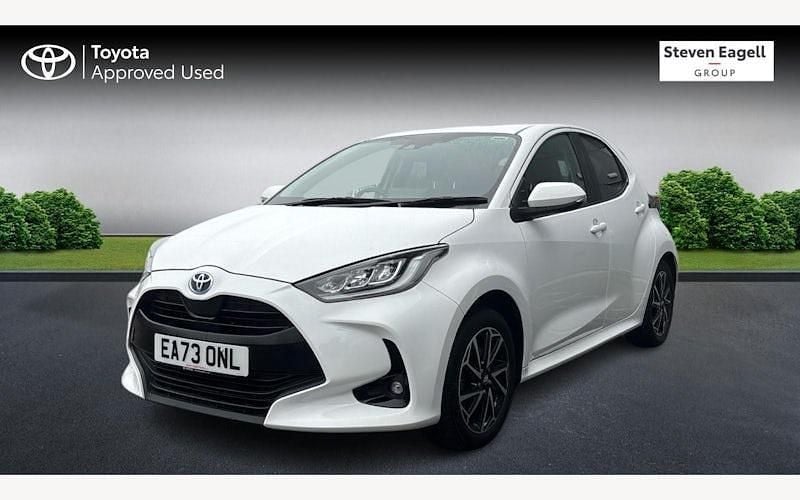 Used Toyota Yaris Hybrid Design 116 HP (85 kW) 2026 Hatchback