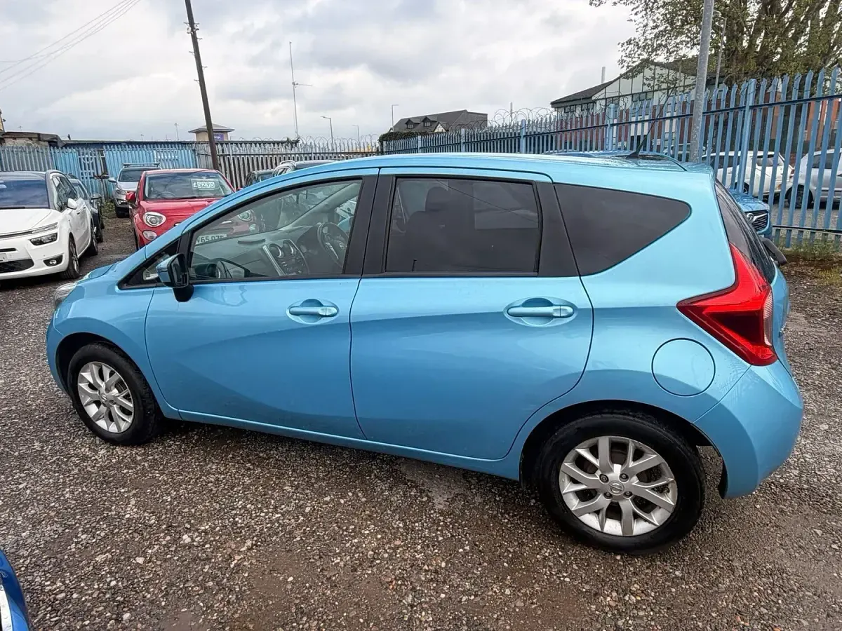 Used Nissan Note Acenta 2015 Blue Hatchback