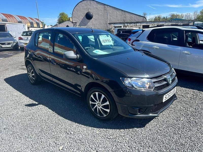 Used Dacia Sandero Ambiance 75 HP (55 kW) 2014 Black Hatchback