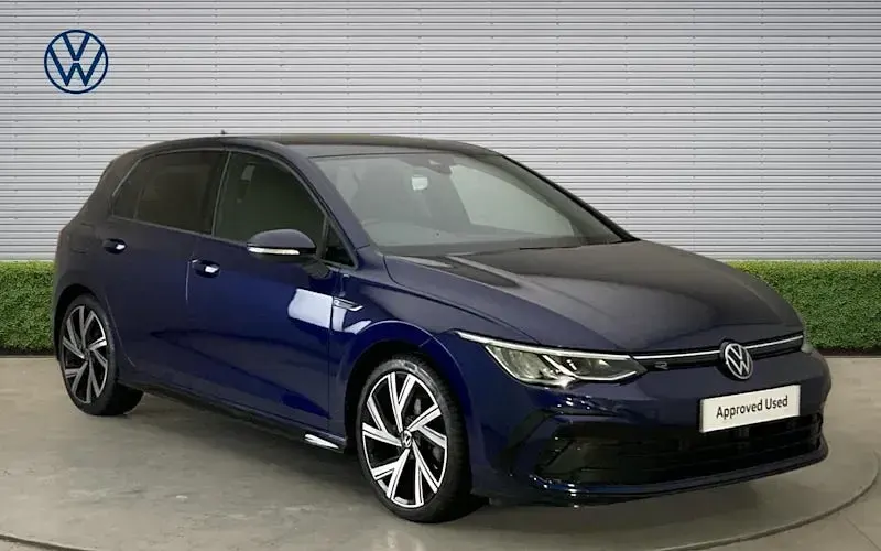Usado VW Golf VIII R-line 150 HP (110 kW) 2023 Citadino