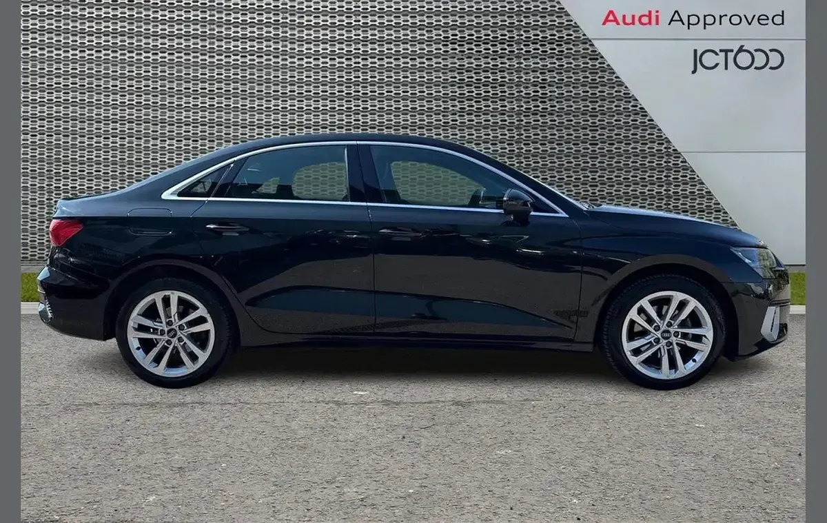 Used Audi A3 Sport 147 HP (108 kW) 2023 Black Sedan