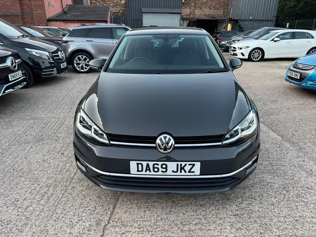 Used VW Golf VII Edition 115 HP (84 kW) 2019 Grey Hatchback