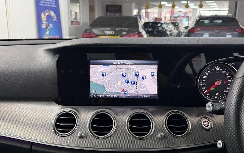 Used Mercedes E220 SE 194 HP (142 kW) 2020 Sedan