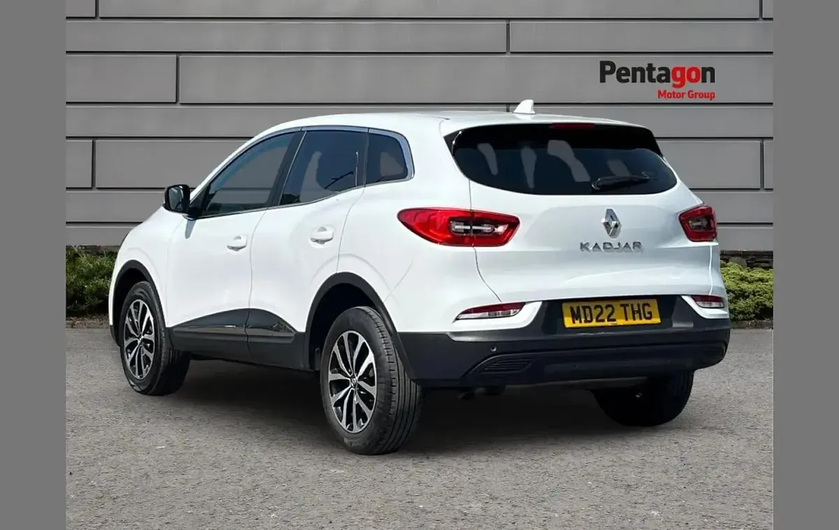 Used Renault Kadjar Equilibre 138 HP (101 kW) 2022 White SUV