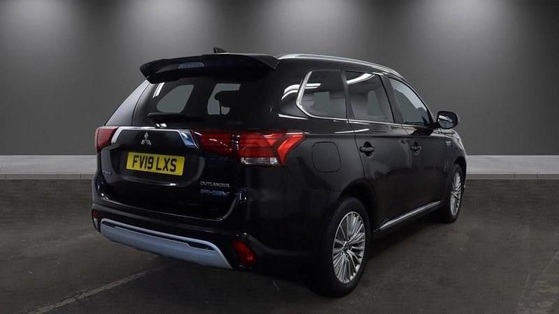 Used Mitsubishi Outlander P-HEV 2019 Black SUV