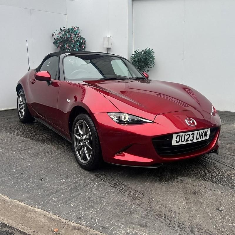 Used Mazda MX5 Exclusive-Line 132 HP (97 kW) 2023 Red Cabriolet