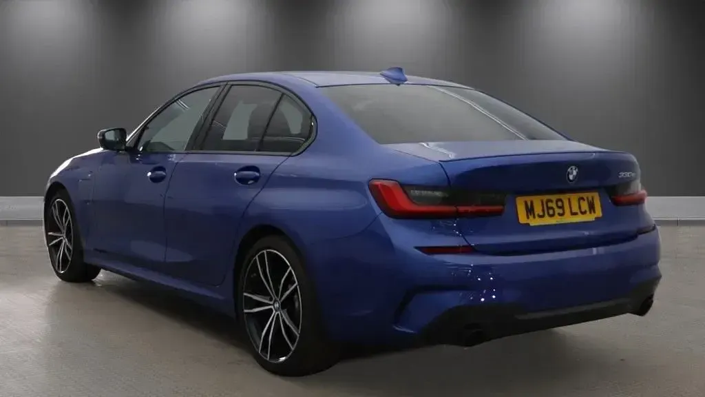 Used BMW 330e M Sport 2019 Blue Sedan