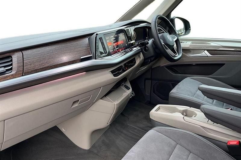 Used VW Multivan Style 150 HP (110 kW) 2025 Indium grey Van