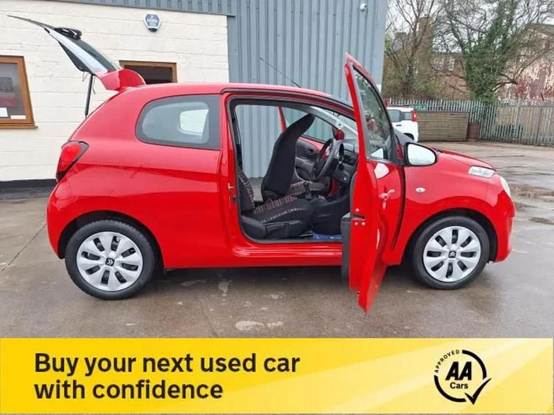 Used Citroën C1 Feel 68 HP (50 kW) 2017 Red Hatchback