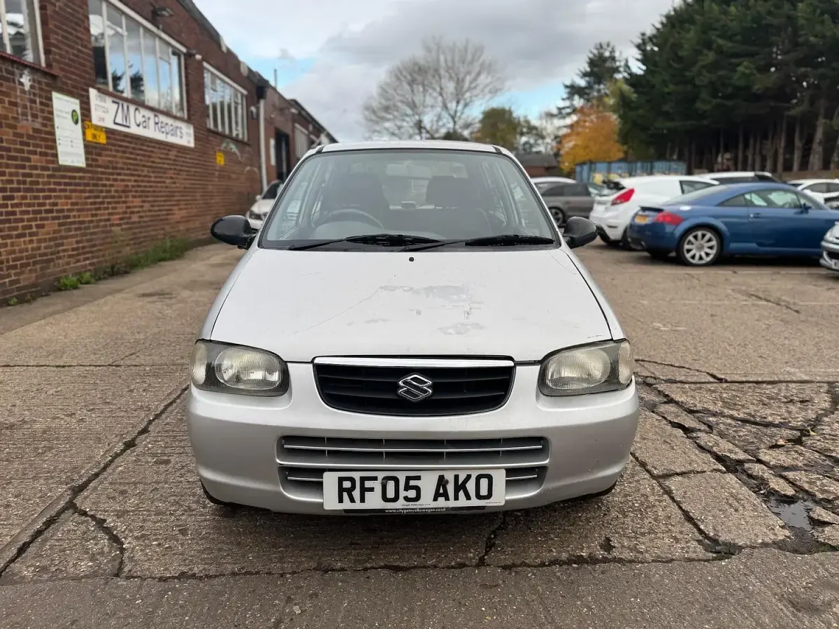 Used Suzuki Alto GL 2005 Silver Hatchback