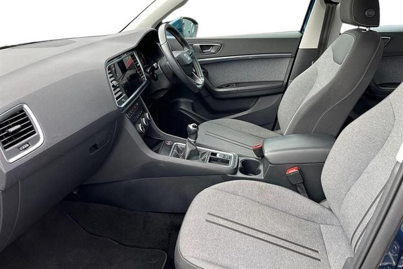 Used Seat Ateca SE Technology 150 HP (110 kW) 2020 Lava blue SUV