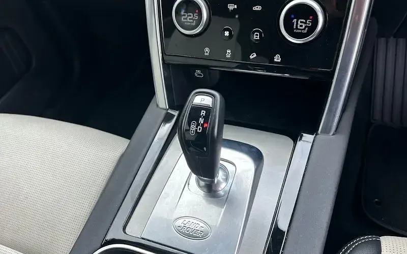 Used Land Rover Discovery Sport Urban Edition 204 HP (150 kW) 2022 Grey SUV