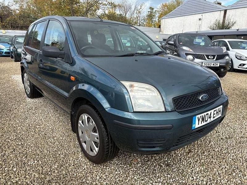 Green Used 2004 Ford Fusion Hatchback | £2,000 (Fair price) - Image 1/4