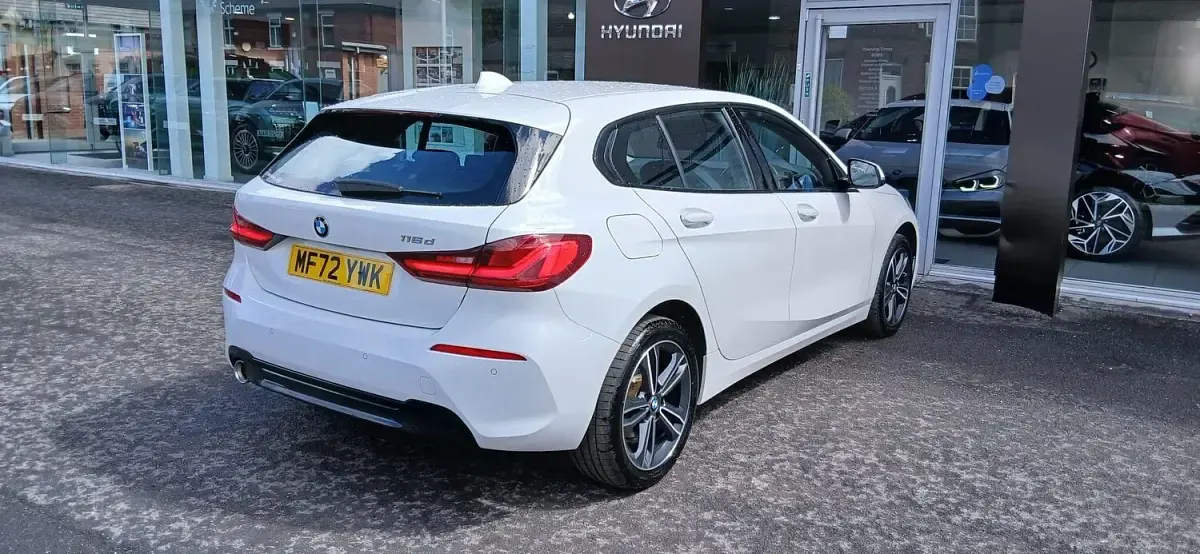 Used BMW 116 Sport Line 2022 White Hatchback