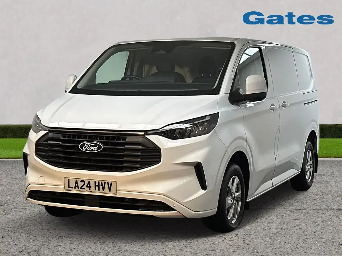 Used Ford Transit Custom Limited 136 HP (100 kW) 2024 White Van