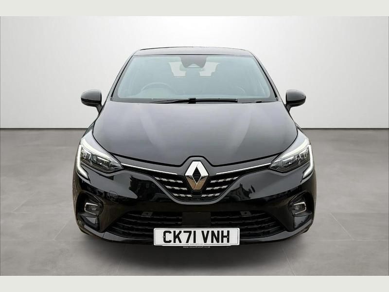 Used Renault Clio V Version S 89 HP (65 kW) 2021 Black