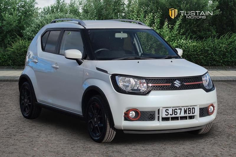 Used Suzuki Ignis SZ-T 90 HP (66 kW) 2017 White SUV