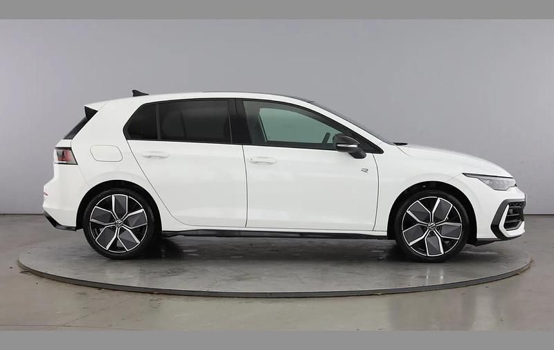 Used VW Golf VIII Black Edition 147 HP (108 kW) 2026 White Hatchback