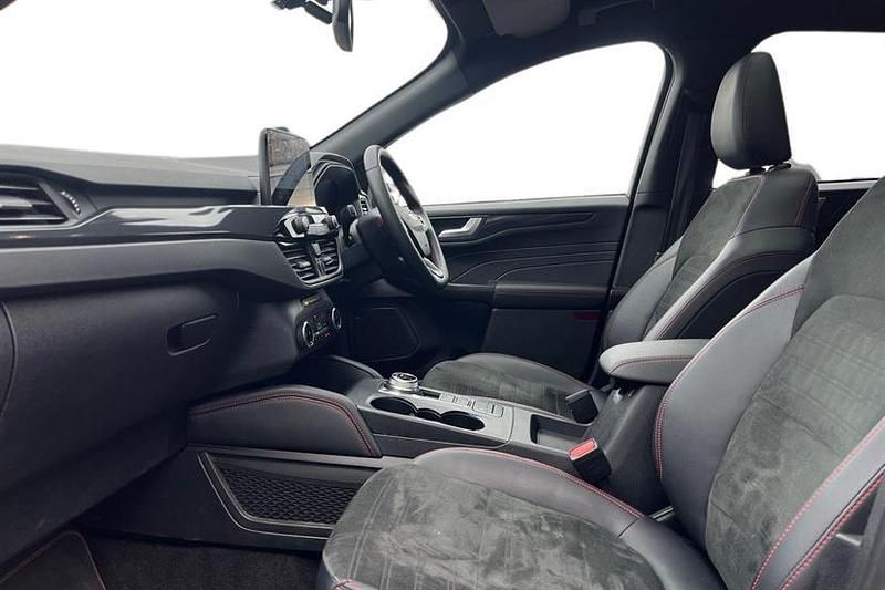 Used Ford Kuga ST-Line X 190 HP (139 kW) 2023 Black SUV