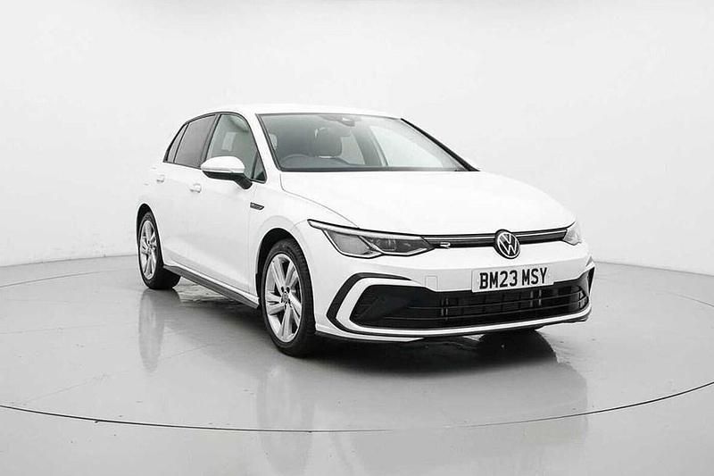 Used VW Golf VIII R-line 150 HP (110 kW) 2023 White Hatchback