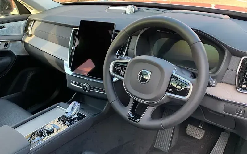Used Volvo XC90 Ultra 250 HP (183 kW) 2025 SUV