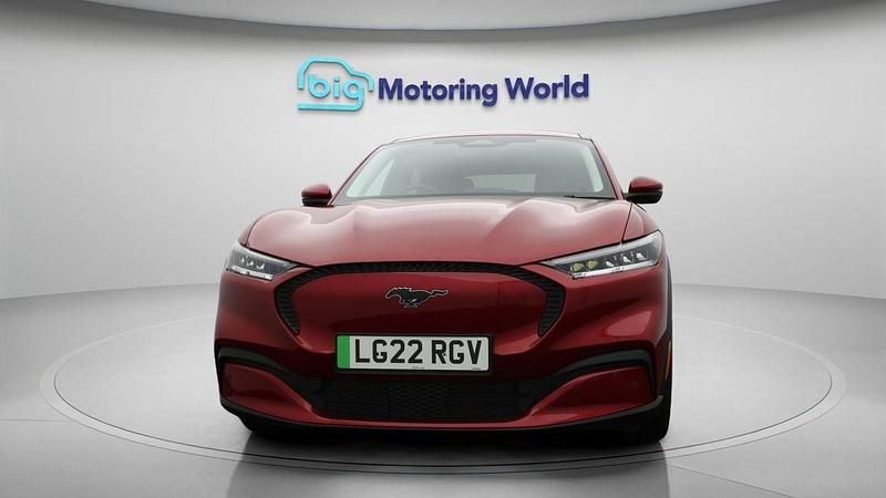 Used Ford Mustang Standard Range 269 HP (197 kW) 2021 Red Hatchback