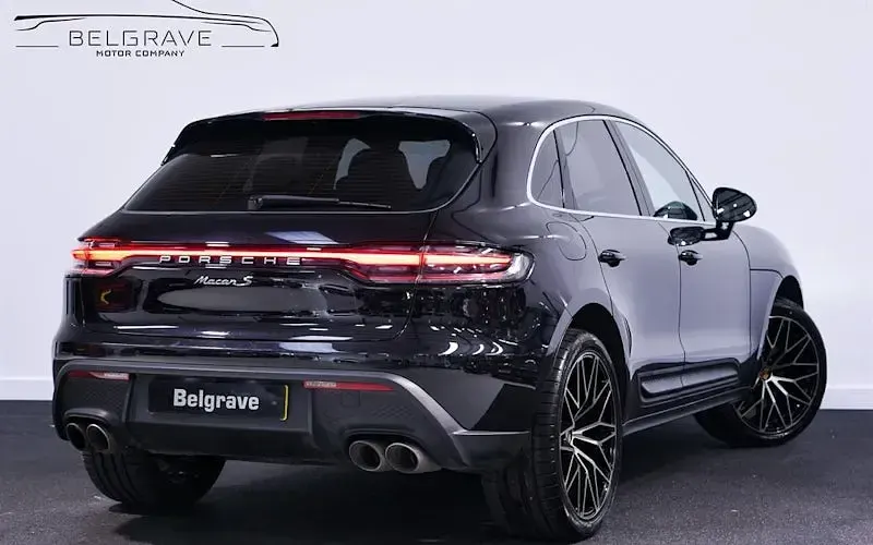 Used Porsche Macan 379 HP (278 kW) 2025 SUV