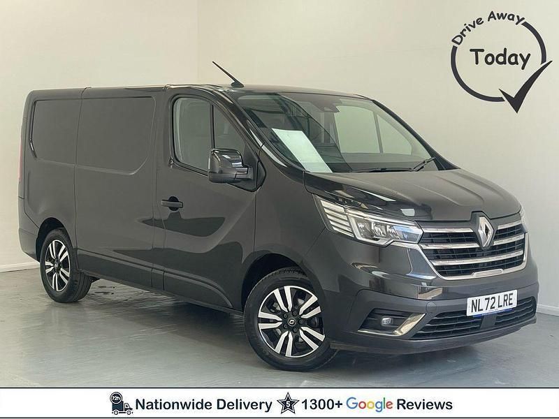 Black Used 2022 Renault Trafic Van | £19,750 (Good price) - Image 1/4