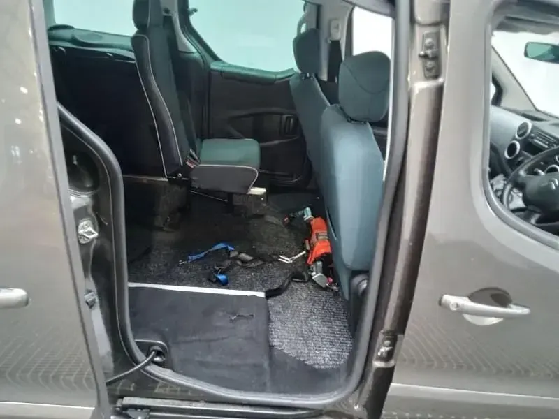 Used Citroën Berlingo Feel 2019 Grey MPV