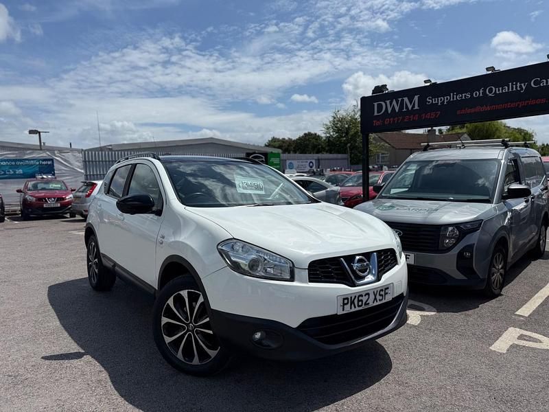White Used 2013 Nissan Qashqai 360º SUV | £3,290 (Fair price) - Image 1/4