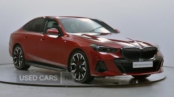 Used BMW 550e M Sport 482 HP (354 kW) 2025 Red Sedan