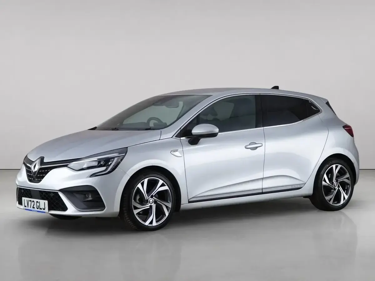 Used Renault Clio RS Line 140 HP (102 kW) 2022 Silver Hatchback