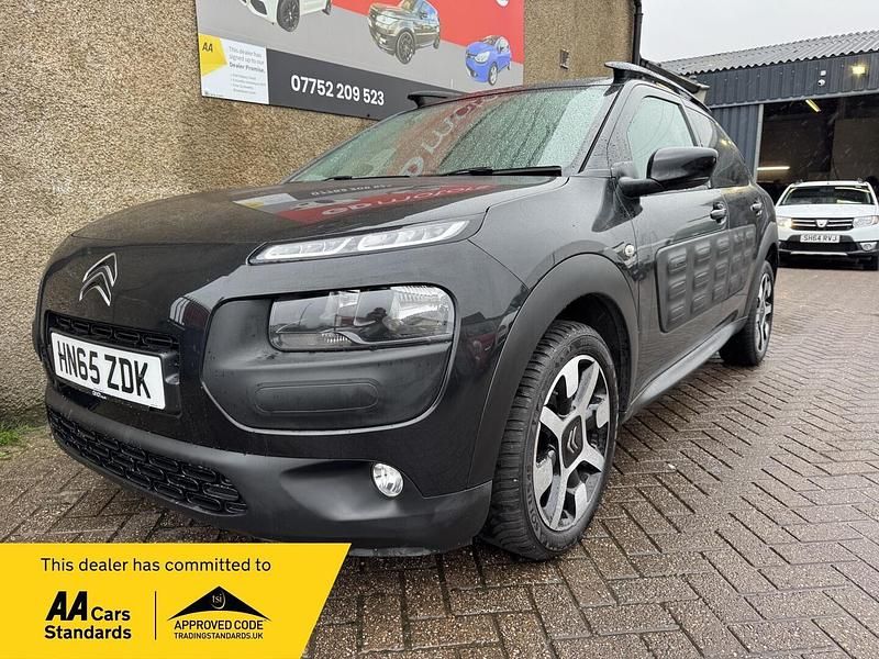Black Used 2015 Citroën C4 Cactus Flair Hatchback | £5,795 (Fair price) - Image 1/4