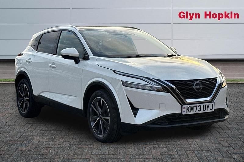 Used Nissan Qashqai Tekna 2023 White SUV