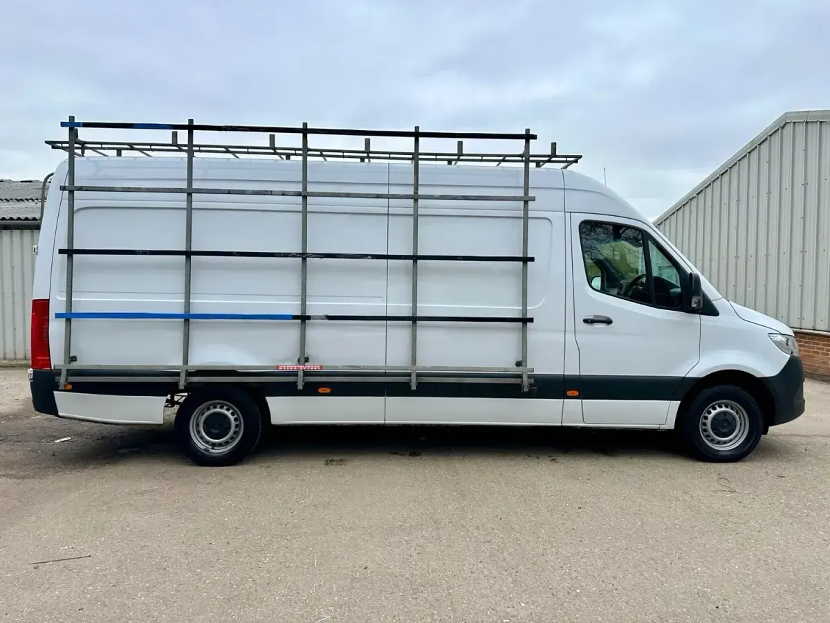 Usado Mercedes Sprinter Progressive 2022 Branco Van