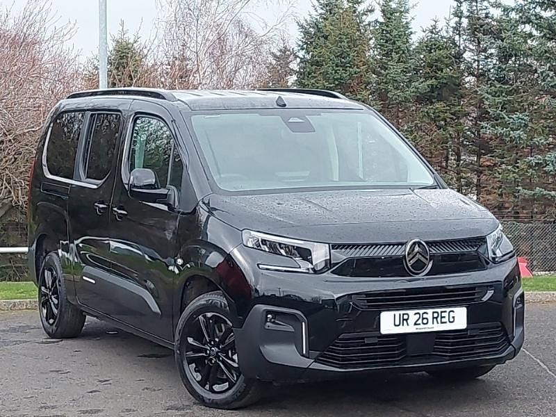 New Citroën Berlingo 101 HP (74 kW) 2026 Black MPV