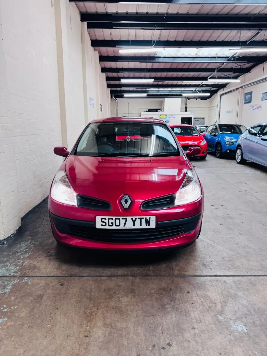 Used Renault Clio Rip Curl 2007 Red Hatchback