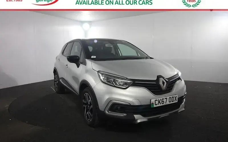 Used Renault Captur Dynamique 90 HP (66 kW) 2017 SUV