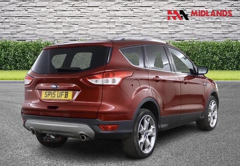 Used Ford Kuga Titanium 2015 Red SUV