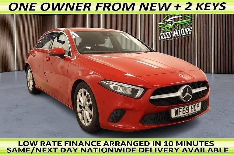 Used Mercedes A180 Executive 136 HP (100 kW) 2019 Red Hatchback