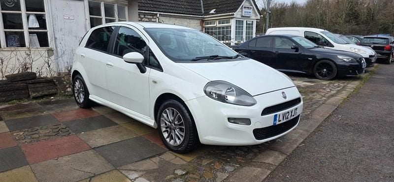 White Used 2012 Fiat Punto Hatchback | £1,999 (Good price) - Image 1/4
