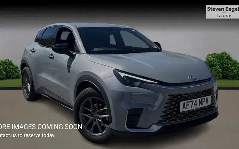 Begagnad Lexus LBX 136 HK (100 kW) 2026 SUV