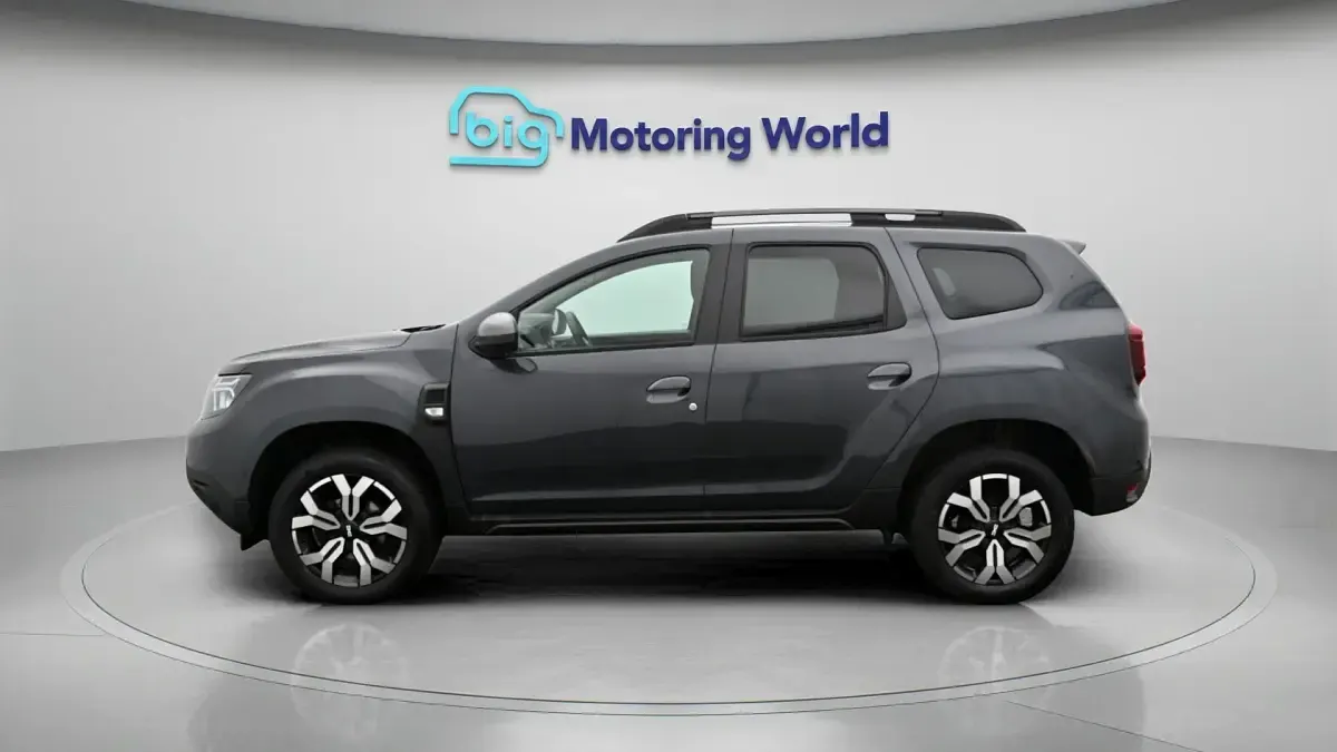 Used Dacia Duster Journey 91 HP (66 kW) 2023 Grey SUV