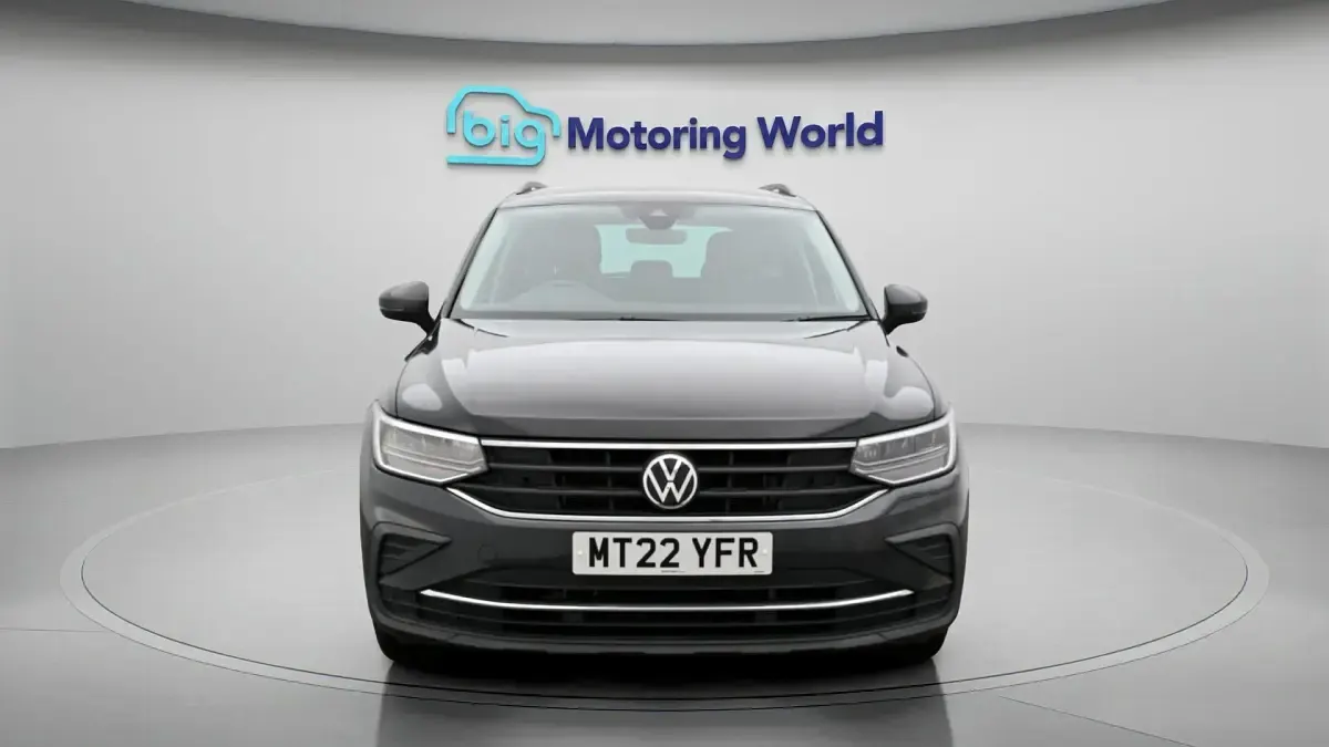 Used VW Tiguan S 150 HP (110 kW) 2022 Grey SUV