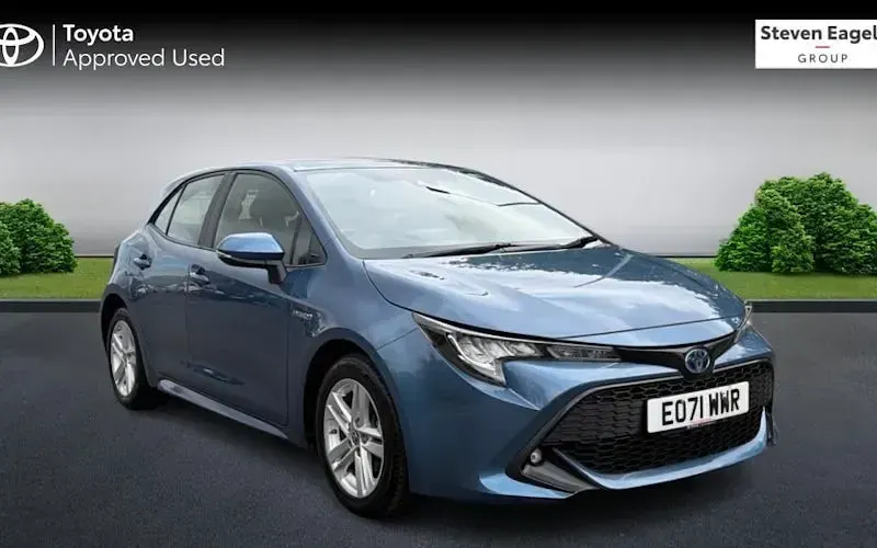 Used Toyota Corolla 122 HP (89 kW) 2021 Hatchback