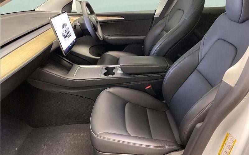 Used Tesla Model Y RWD 219 kW (299 HP) 2024 SUV