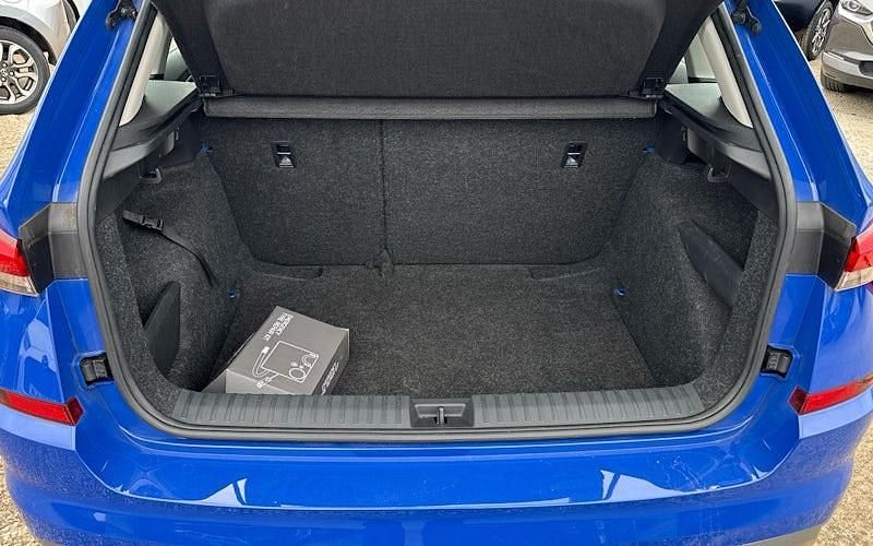 Used Skoda Kamiq SE 150 HP (110 kW) 2022 Blue SUV